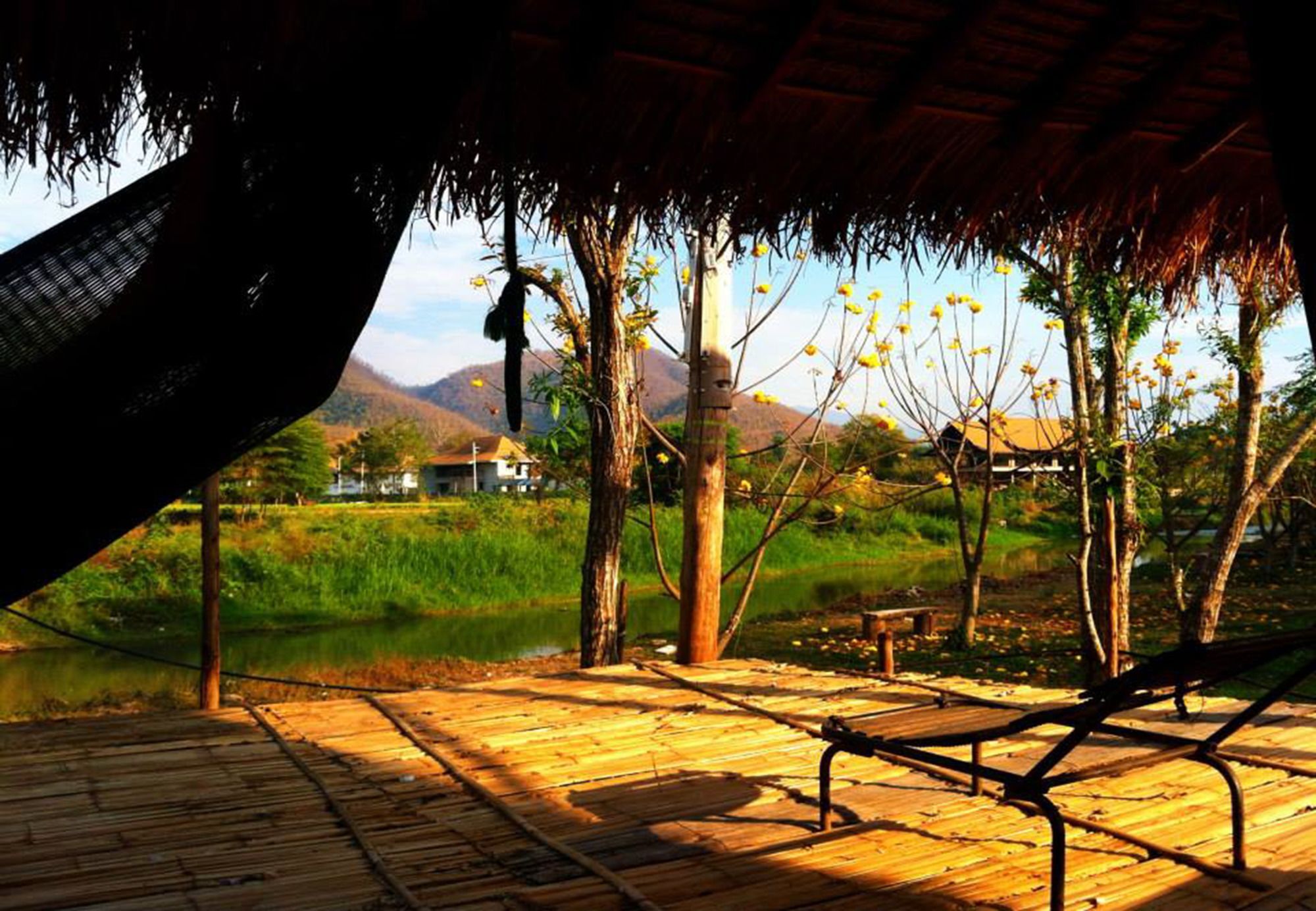 Giant House Riverside Pai Exterior foto